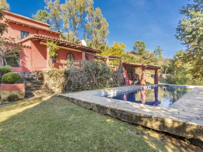 Villa in Benahavis Centro, Benahavis