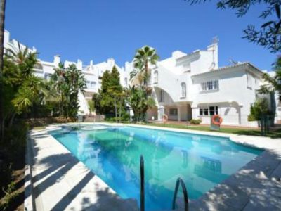 Apartamento en Rocamar, Marbella