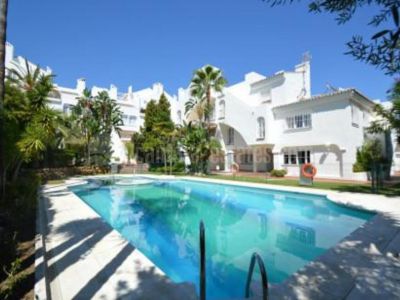 Apartment in Rocamar, Marbella