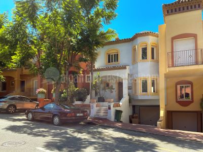 Town House in La Alzambra, Marbella