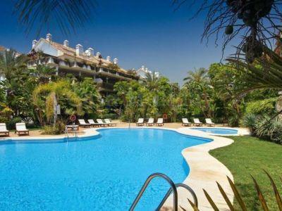 Apartamento Planta Baja en Lomas del Rey, Marbella