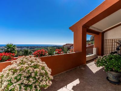 Town House in Los Jaralillos, Benahavis