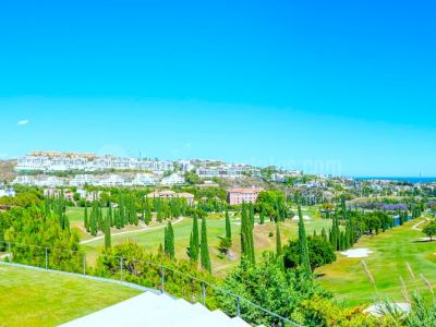Villa in Los Flamingos Golf, Benahavis