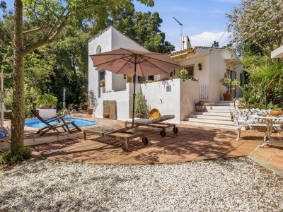 Country House in El Padron, Estepona