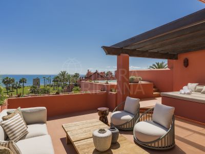 Penthouse in Torre Bermeja, Estepona