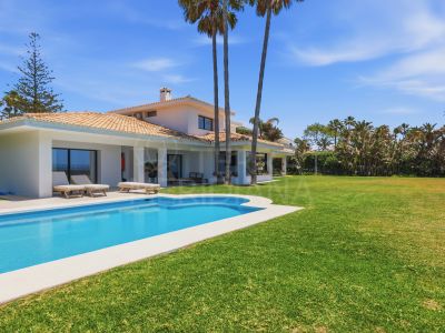 Villa in Casasola, Estepona