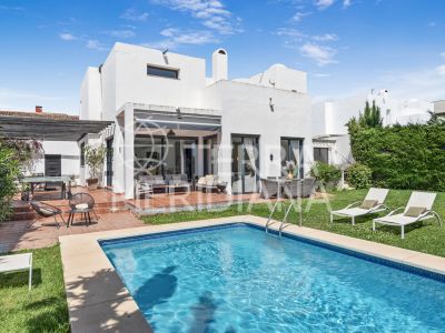 Villa in Nueva Andalucia, Marbella