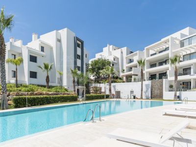 Ground Floor Apartment in Estepona Golf, Estepona