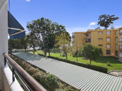 Apartment in El Pirata, Estepona