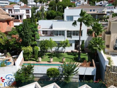 Villa in Seghers, Estepona