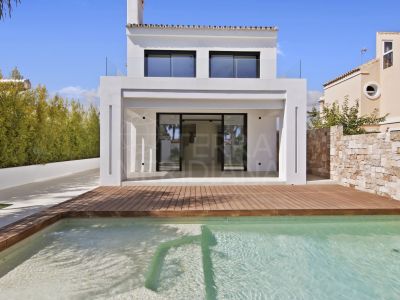 Villa in Sun Beach, Estepona