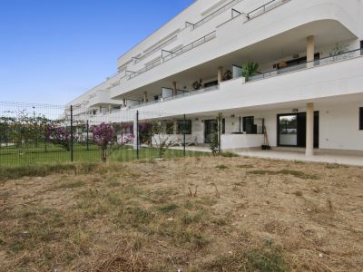 Ground Floor Apartment in La Resina Golf, Estepona