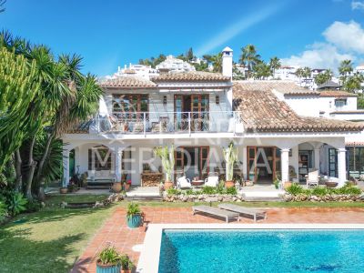 Villa in Marbella Country Club, Marbella