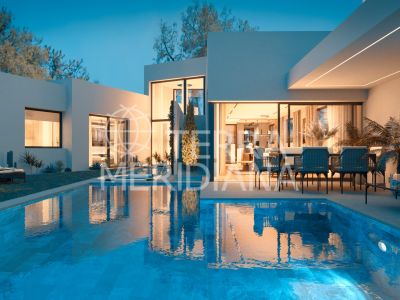 Villa in Carib Playa, Marbella