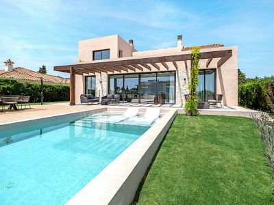 Villa in Los Altos del Paraiso, Estepona