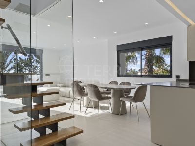 Penthouse in El Paraiso, Estepona