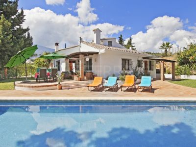 Villa in Los Reales - Sierra Estepona, Estepona