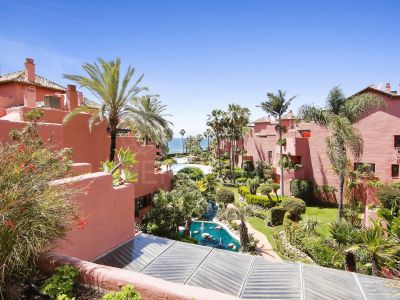 Duplex Penthouse in Menara Beach, Estepona
