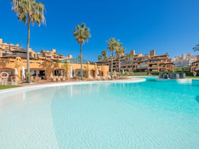 Apartment in Los Granados del Mar, Estepona