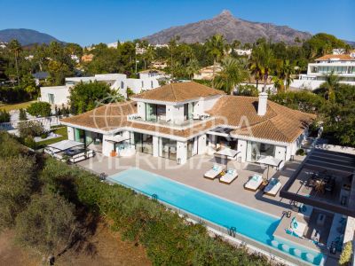 Villa in Las Brisas, Marbella