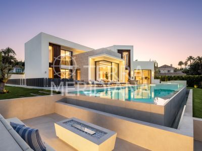 Villa in Las Brisas, Marbella