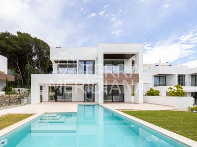 Villa in Marbella Golden Mile, Marbella