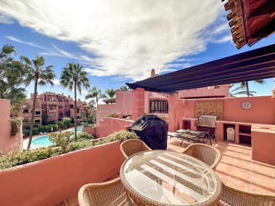 Apartment in Menara Beach, Estepona