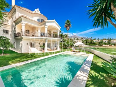 Villa in Nueva Andalucia, Marbella