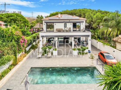 Villa in Rio Real, Marbella