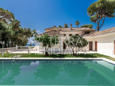 Villa in La Carolina, Marbella