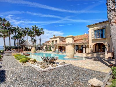 Villa in Los Monteros Playa, Marbella