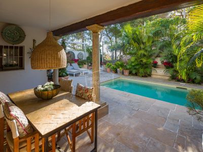 Semi Detached House in Marbella Golden Mile, Marbella