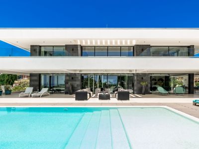 Villa en Los Flamingos Golf, Benahavis