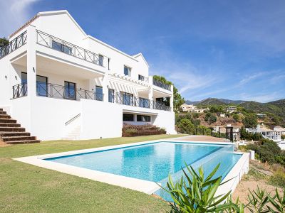 Contemporary Andalusian villa in Monte Mayor