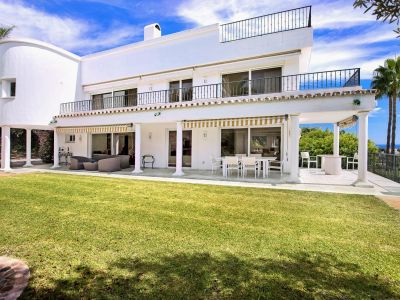 Villa in Altos Reales mit Meerblick