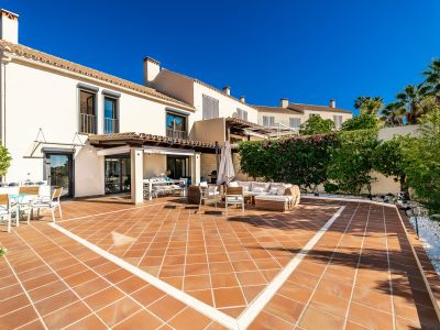 Fantastisches modernes Reihenhaus mit spektakulärem Meerblick, Puerto del Almendro