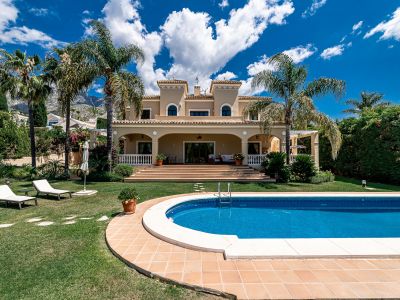 Casa familiar en Sierra Blanca
