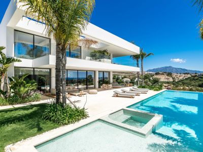 Stilvolle und exklusive Villa mit Panoramameerblick direkt am Golfplatz Los Flamingos