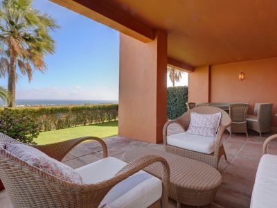 Ground floor apartment with panoramic views, Royal Flamingos