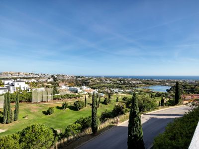 Spacious penthouse with amazing panoramic sea views, Flamingos Golf