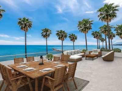 Gran apartamento frente a la playa para reformar