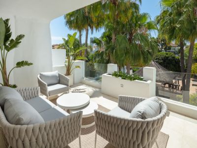 Duplex penthouse in Puente Romano