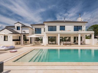 Villa de lujo junto a la playa en Marbella