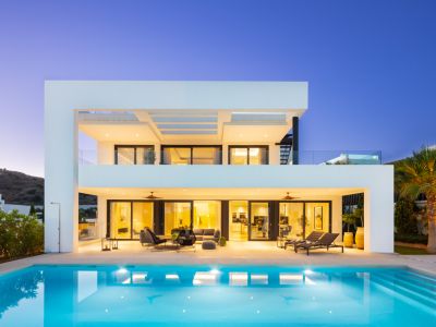 Exclusive Villa in Nueva Andalucía Heights