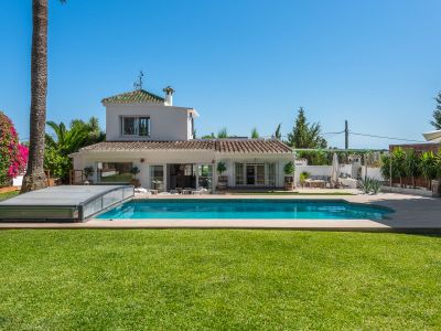 Villa con casa de invitados junto a Marbella