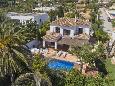Faszinierende Strandvilla in Marbesa