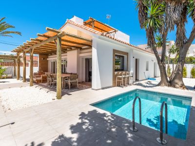 Casa totalmente reformada a solo 20 metros del mar