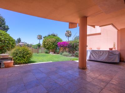 Unmöblierte Wohnung in Magna Marbella