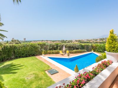 Designervilla mit Panoramablick