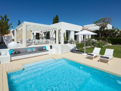 Stylish modern villa with spectacular views, Nueva Andalucia Golf Valley